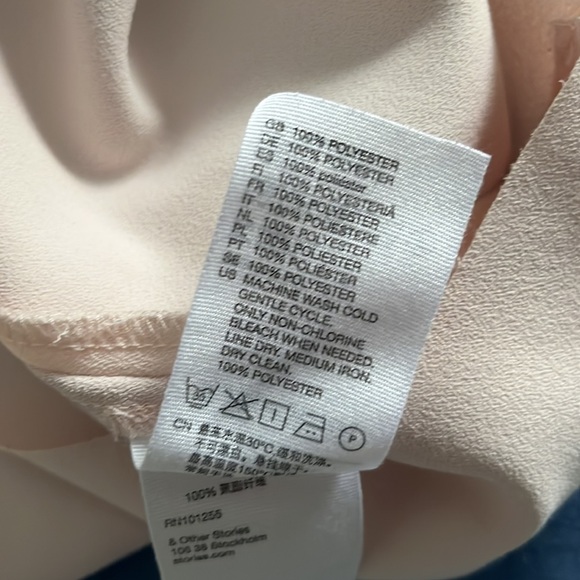 &other stories, light pink top, size 4 - Picture 8 of 9